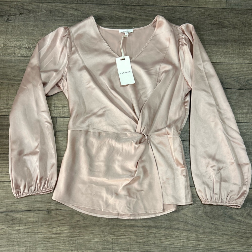 Pleione Blush Top